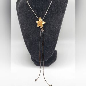 Vintage rose lariat bolo gold tone!  Accessorize your hat! Priced 2 sell Cowgirl